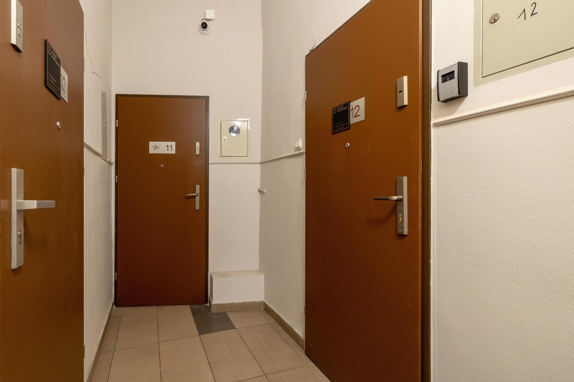 1-Bedroom Apartment - Dluga 65 Street كراكوفيا المظهر الخارجي الصورة