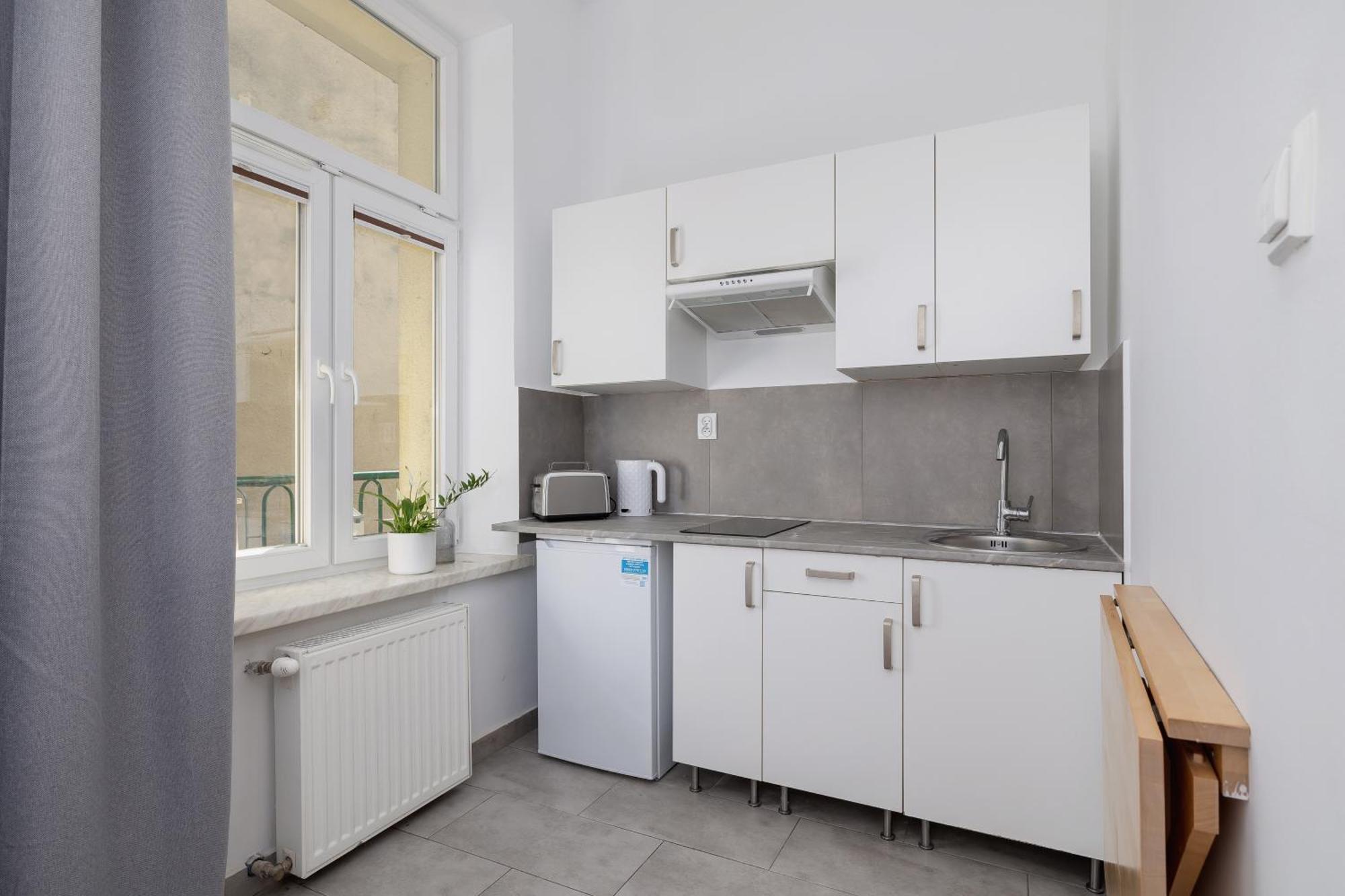 1-Bedroom Apartment - Dluga 65 Street كراكوفيا المظهر الخارجي الصورة